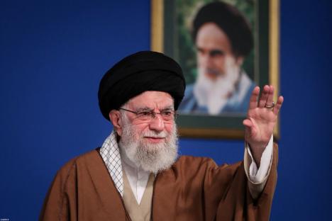 Ayatollah Ali Khamenei addressing a crowd.
