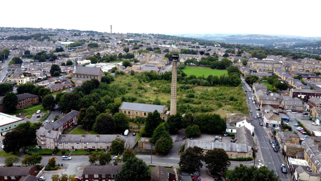 Aerial view of Lumb Lane, Bradford, showing the site where Yvonne Pearson's body was found.