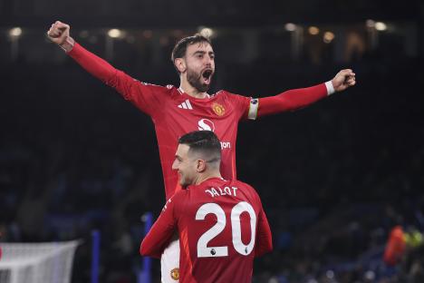 Bruno Fernandes of Manchester United celebrates a goal with Diogo Dalot.