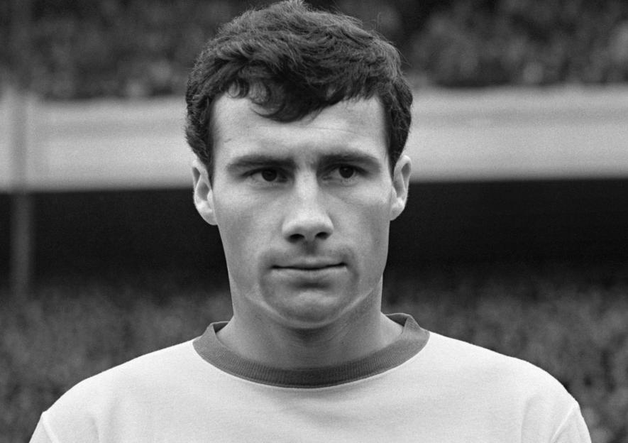 Phil Chisnall, Manchester United player.