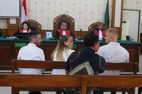A British woman on trial in Bali for drug trafficking, alongside two other defendants, claims she was framed.