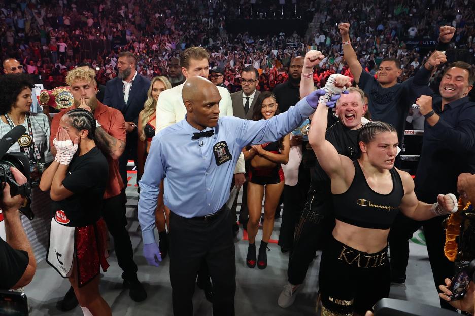 Katie Taylor celebrates a boxing victory.