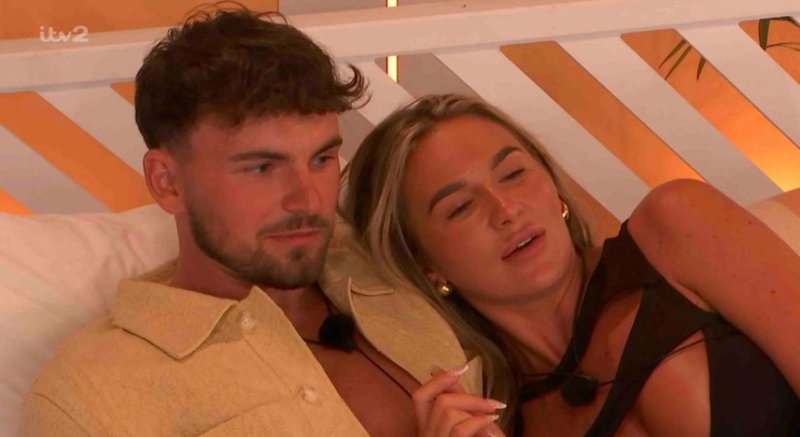 EROTEME.CO.UK FOR UK SALES: Contact Caroline 00 44208 374 8542 If bylined must credit ITV2 Love Island Picture Shows: Angel tickling Ty. They then kiss. NON-EXCLUSIVE Date: Sunday 20th July 2025 Job: 250720UT10 London, UK EROTEME.CO.UK Disclaimer note of Eroteme Ltd: Eroteme Ltd does not claim copyright for this image. This image is merely a supply image and payment will be on supply/usage fee only.