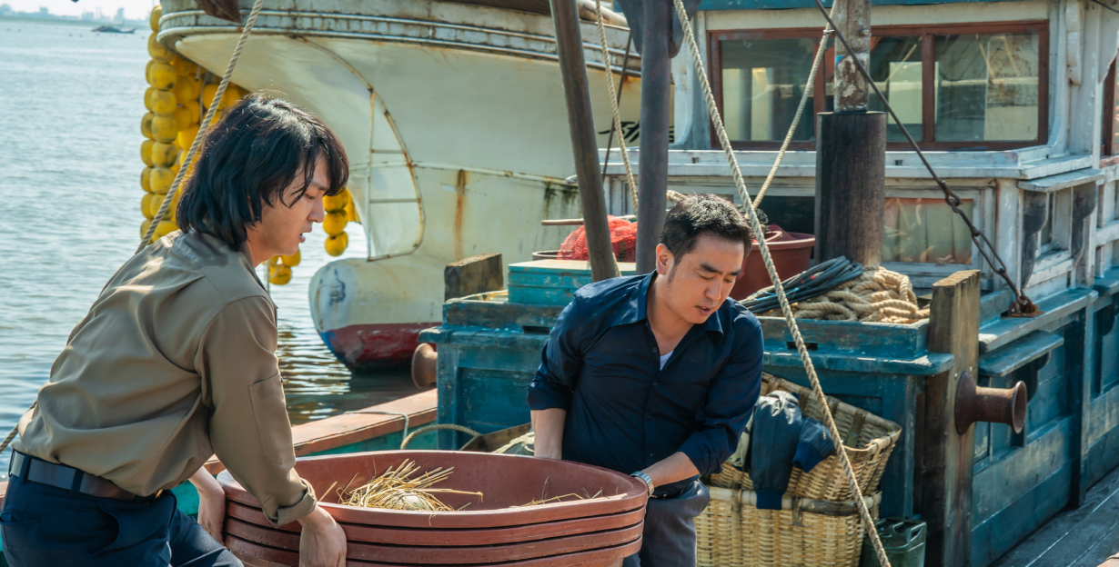 Ryu Seung Ryong And Yang Se Jong Showcase Uncle-Nephew Chemistry As They Team Up To Search For Treasure In New Drama &#8220;Low Life&#8221; 3