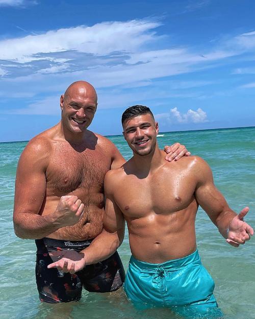 Tommy Fury and Tyson Fury in the ocean.