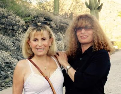 Photo of Jennifer Abbott and Nany Pexton.