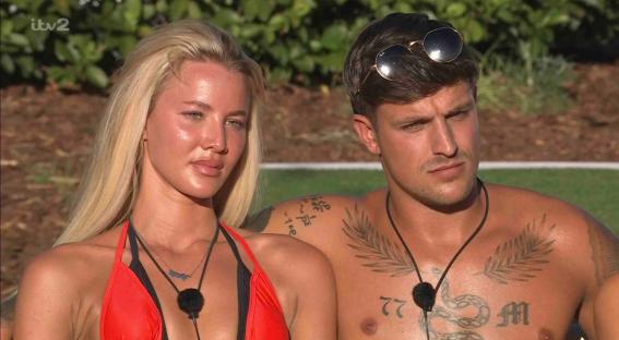 Screenshot of a Love Island couple.