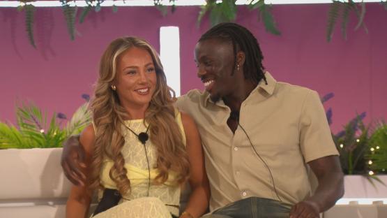 Megan Moore and Dejon Noel-Williams on Love Island.