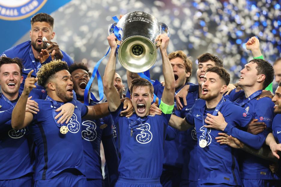Chelsea players celebrating their UEFA Champions League victory.