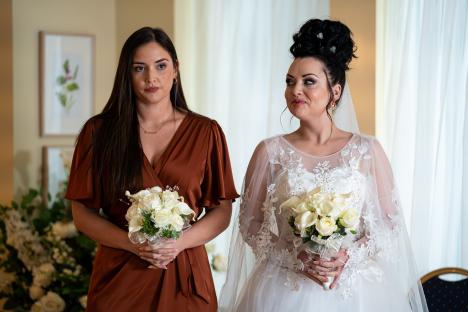 Lauren Branning and Whitney Dean at a wedding.