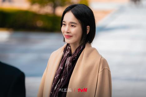 Yeom Hye Ran, Park Hyung Soo, Jung Hye Young, And More Add Depth To Upcoming Drama &#8220;Law And The City&#8221; 5