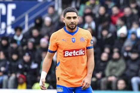 Neal Maupay of Olympique de Marseille on a soccer field.