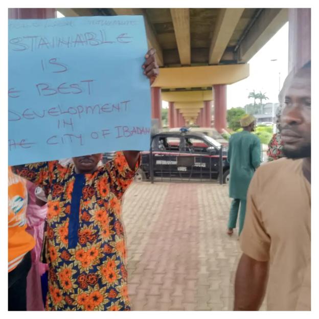 Ibadan residents kick against extension of land for Circular Road [PHOTOS] 4