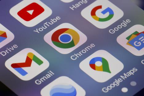 iPhone screen displaying Google apps: Chrome, Gmail, Drive, YouTube, Google Maps, and Google.