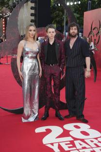 Jodie Comer, Alfie Williams, and Aaron Taylor-Johnson at the premiere of *28 Years Later*.