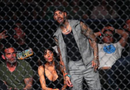 Sergio Ramos watching a UFC fight.