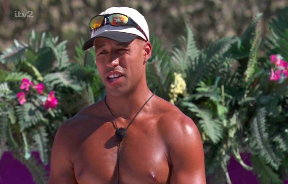 Man on Love Island recoupling.