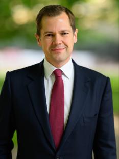 Portrait of Robert Jenrick MP.