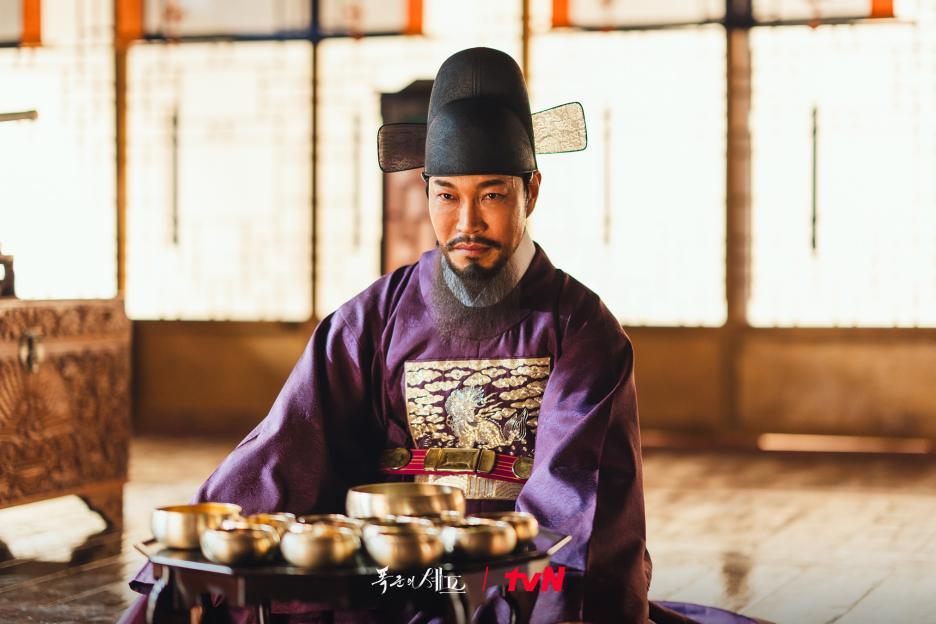 Choi Gwi Hwa Is A Power-Hungry Two-Faced Prince In “Bon Appétit, Your Majesty&#8221; 4