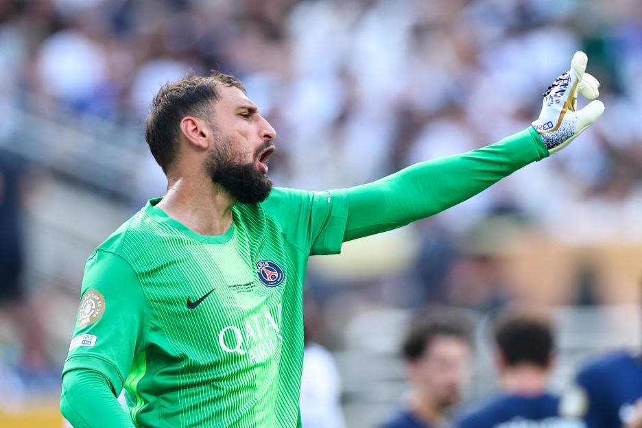 Paris Saint-Germain goalkeeper during a FIFA Club World Cup match.