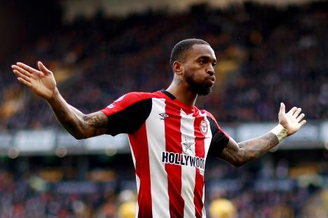 Ivan Toney of Brentford celebrating a goal.