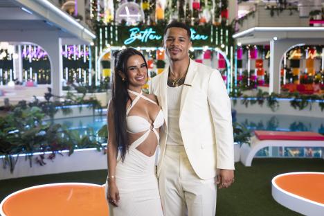 Yulissa Escobar and Ace Green from Love Island USA season 7.