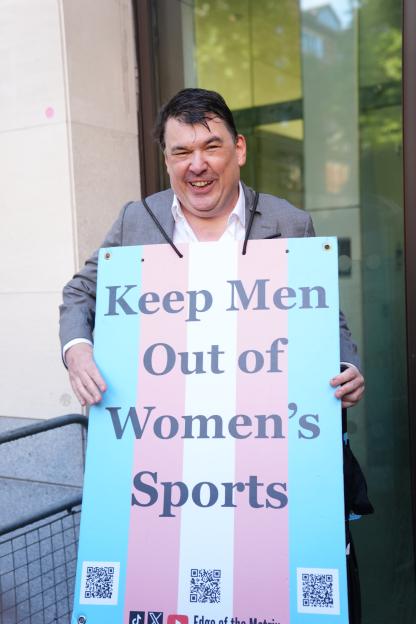 Father Ted creator Graham Linehan to seek asylum abroad after airport arrest