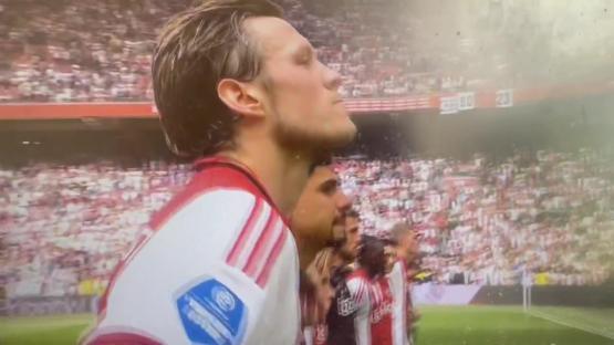 Wout Weghorst reacting angrily after Ajax loses the league title.