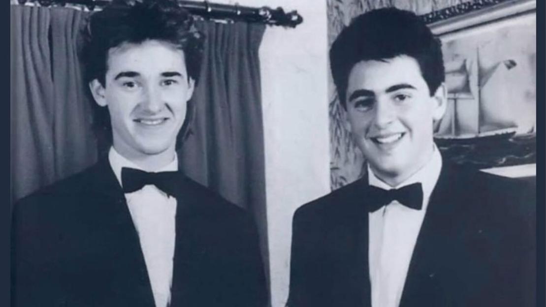 Stephen Hendry Posts Nostalgic Photo with a 14-Year-Old Ronnie O'Sullivan from 35 Years Ago, Fans Celebrate the 'GOATs'!