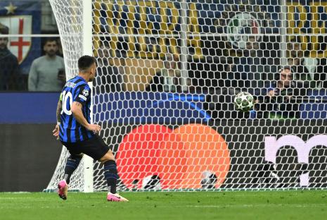 Lautaro Martinez of FC Internazionale scoring a goal.