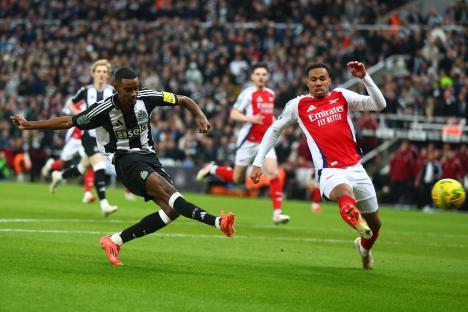 Alexander Isak of Newcastle United attempts a goal.