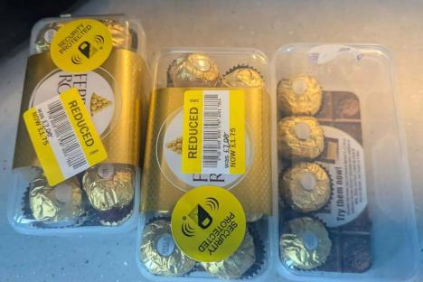 ‘Never in 42 years have I seen these reduced’ people gasp as £7 luxe chocolates are slashed to ‘absolute bargain’ price