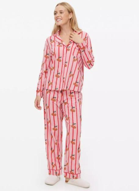 I need these cry shoppers after spotting gorgeous autumn pyjama line in Sainsburys, , , https://www.tiktok.com/@life.of.pops/video/7536251224719379734?_r=1&_t=ZN-8ymNNa695oE