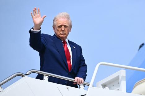 Trump to land in Riyadh ahead of Middle East tour after ‘Flying Palace’ plane row and vow to meet Putin & Zelensky