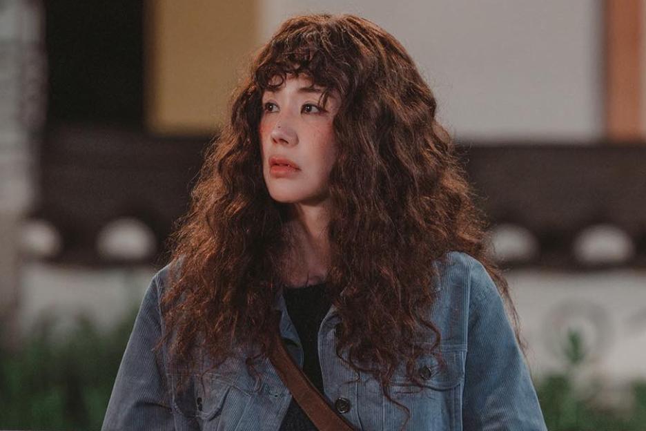 4 Times Uhm Jung Hwa Struggled With Her Reality In Episodes 3-4 Of “My Troublesome Star”