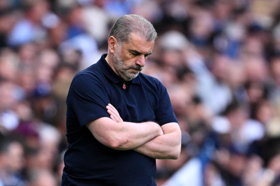 Ange Postecoglou, Tottenham Hotspur manager, looking dejected.