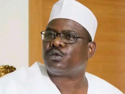 People like Ndume should proffer solutions not criticism – Sen Karimi