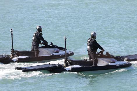 Labour plan to use jet skies to thwart small boats crossing channel amid illegal immigration crisis