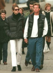 Cindy Crawford and Val Kilmer walking in Moscow.