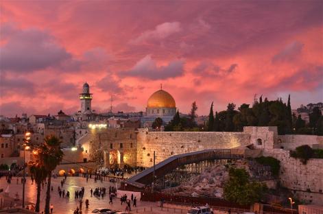 Israel declares state of emergency as wildfires threaten Jerusalem