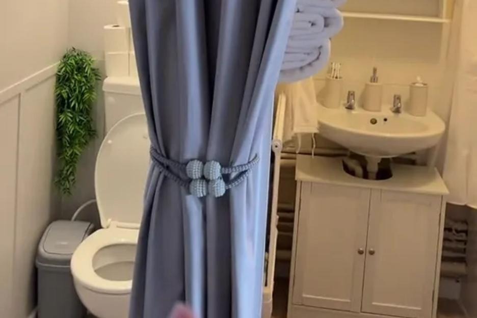 I took the doors off my kids’ bedrooms & loo in our council house – I’m trolled for my reasons but I think they’re valid