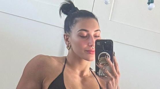 ‘I’d give her my soul’ – Rhea Ripley sends fans into frenzy in just her underwear ahead of WrestleMania 41