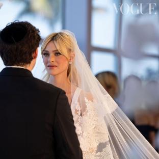 Nicola Peltz and Brooklyn Beckham's wedding.