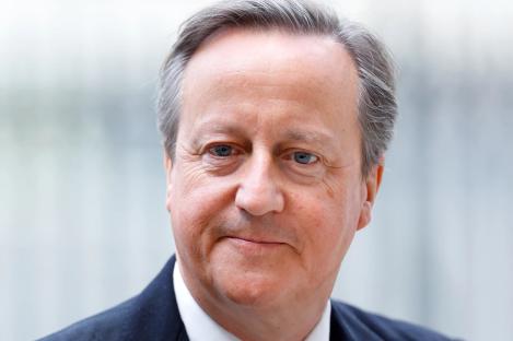 David Cameron refused new mobile at Vodafone store because he is ‘politically exposed’, it’s claimed