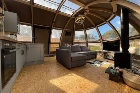 Mega posh tent is being sold for £36K that makes the perfect, tiny home – it comes with a hot tub, cinema & pizza oven