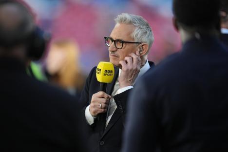 Gary Lineker holding a BBC Sport microphone.