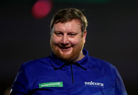 Darts star Cameron Menzies officially quits his job as he posts 11-word statement on future