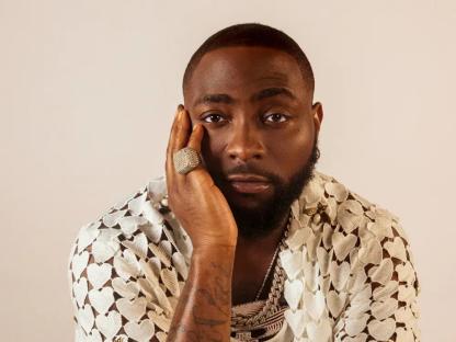 I started my life in face-me-I-face-you apartment – Davido