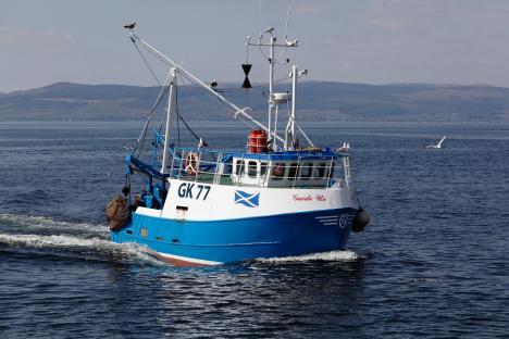 Fishing boat Guide Us sailing in the Firth of Clyde.