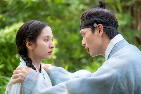 First Impressions: “The Haunted Palace” Is A Fantasy Sageuk K-Drama Filled With Spooks And Laughs